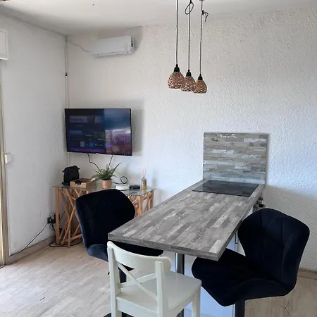 Apartman With Terrace And Sea View Sainte-Maxime